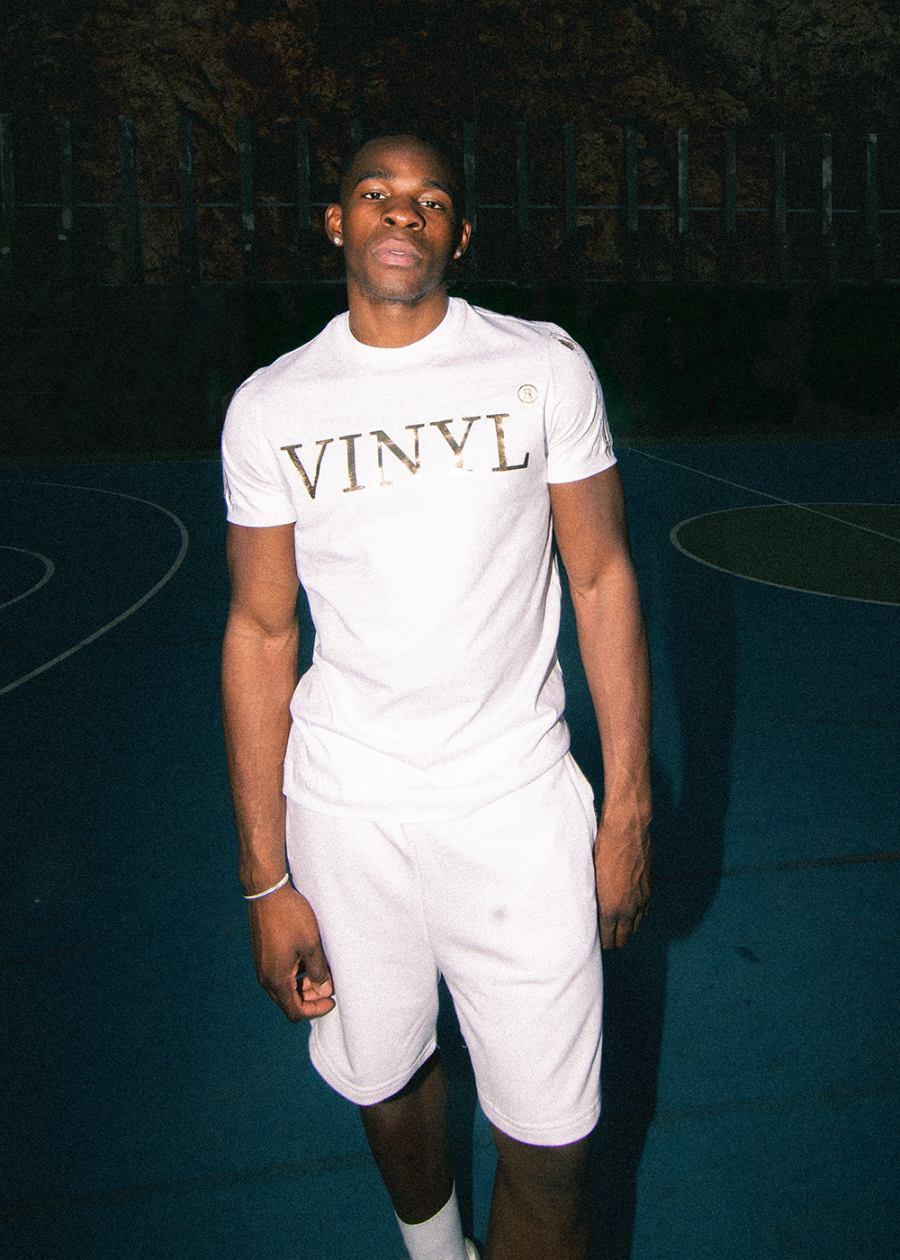 Vinyl βερμουδα με τύπωμα λευκη cotton regular fit - golden aura shorts - limited edition