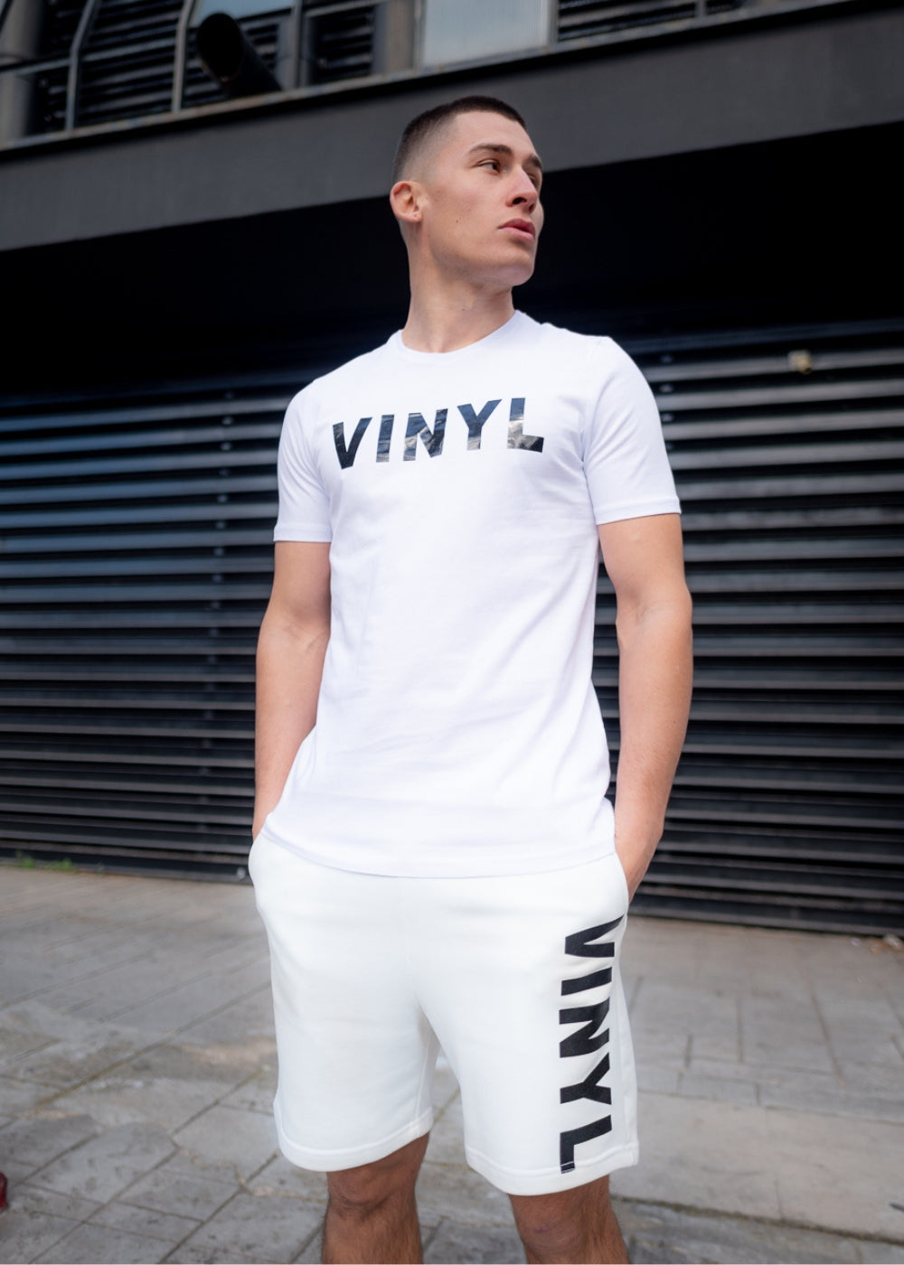 Vinyl μπλουζα με τυπωμα λευκη cotton regular fit ανδρικη