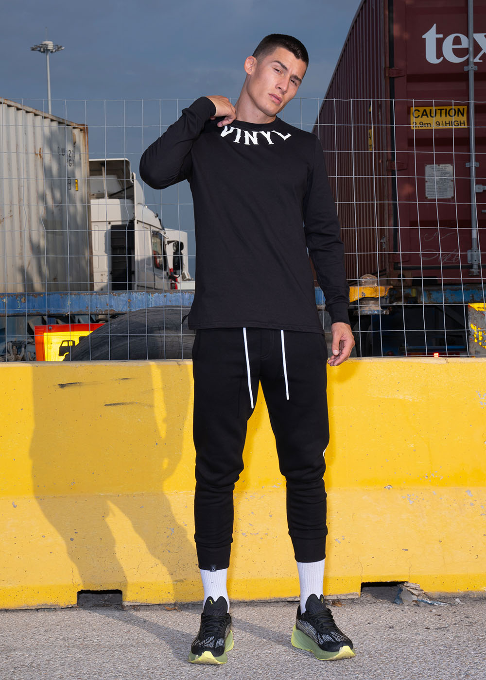 Vinyl μπλουζα μαυρη με τυπωμα cotton regular fit ανδρικη