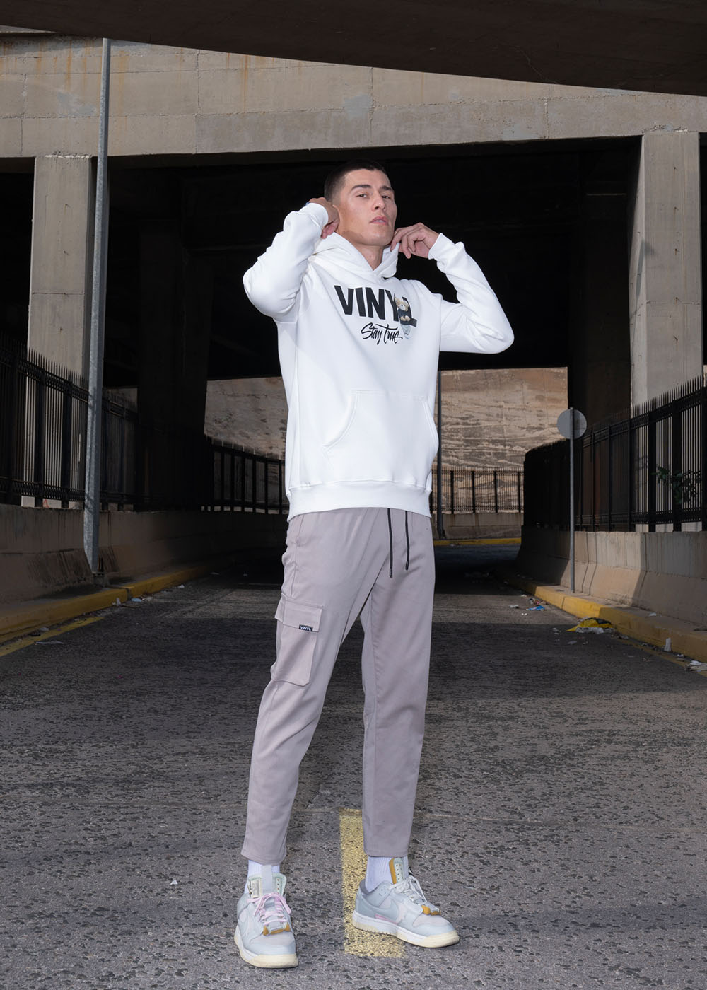 Vinyl φουτερ λευκο με τυπωμα cotton regular fit ανδρικο