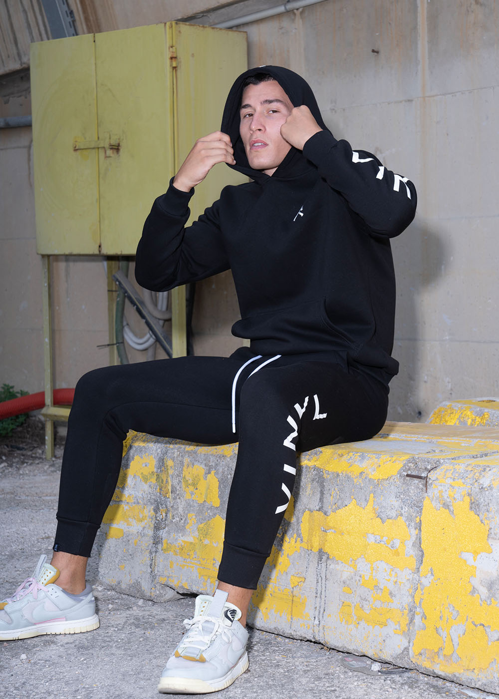 Vinyl φουτερ μαυρο με τυπωμα cotton regular fit ανδρικο