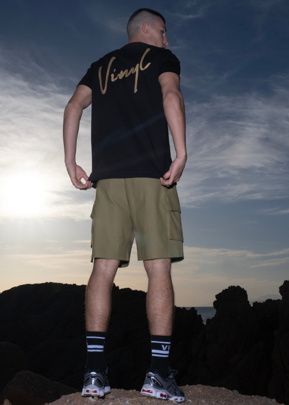 Vinyl μπλουζα με τυπωμα μαυρη cotton regular fit ανδρικη