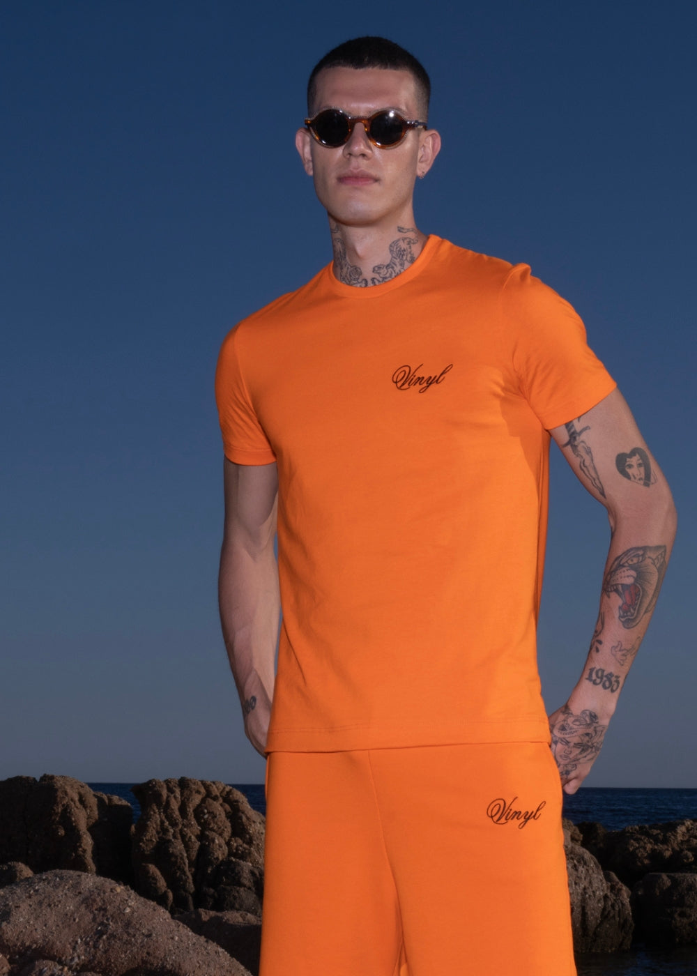 Vinyl μπλούζα με κέντημα πορτοκαλι cotton regular fit ανδρικη