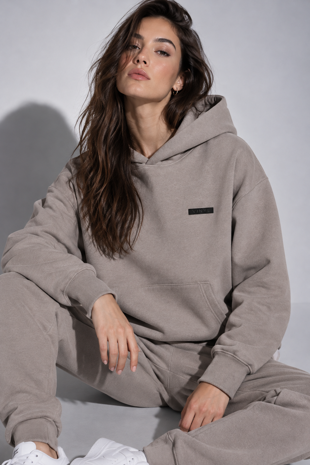 Modern basic hoodie stone grey woman