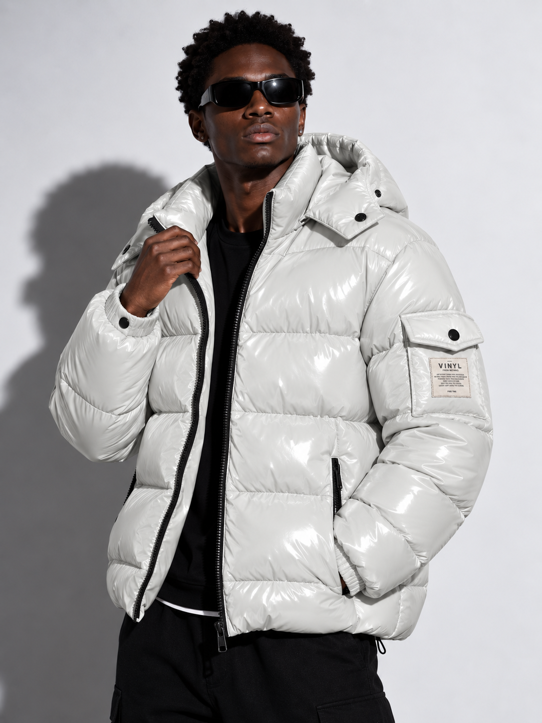 Glossy puffer jacket white