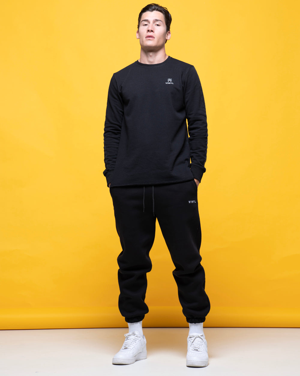 Vinyl μπλουζα μαυρη με τρεσα cotton χωρις χνουδι regular fit - black taped tee