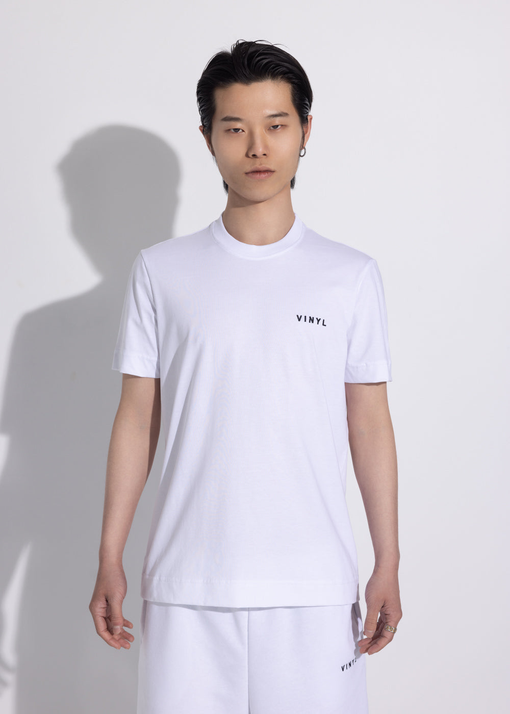 Vinyl μπλουζα με κέντημα λευκη cotton regular fit - needlecraft logo tee