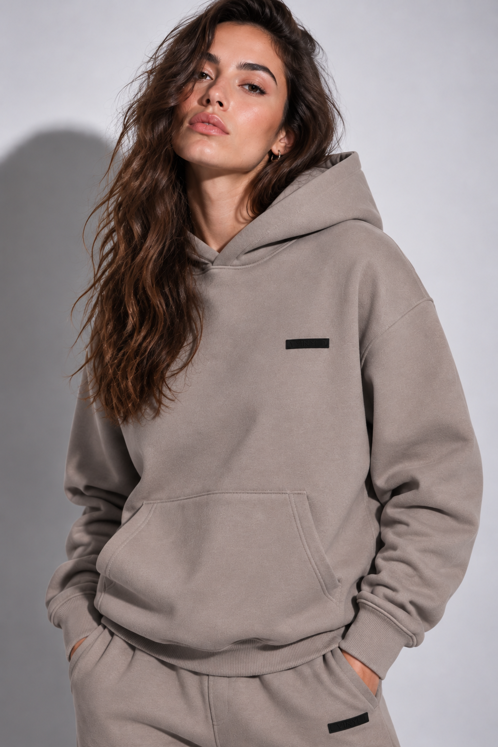 Modern basic hoodie stone grey woman