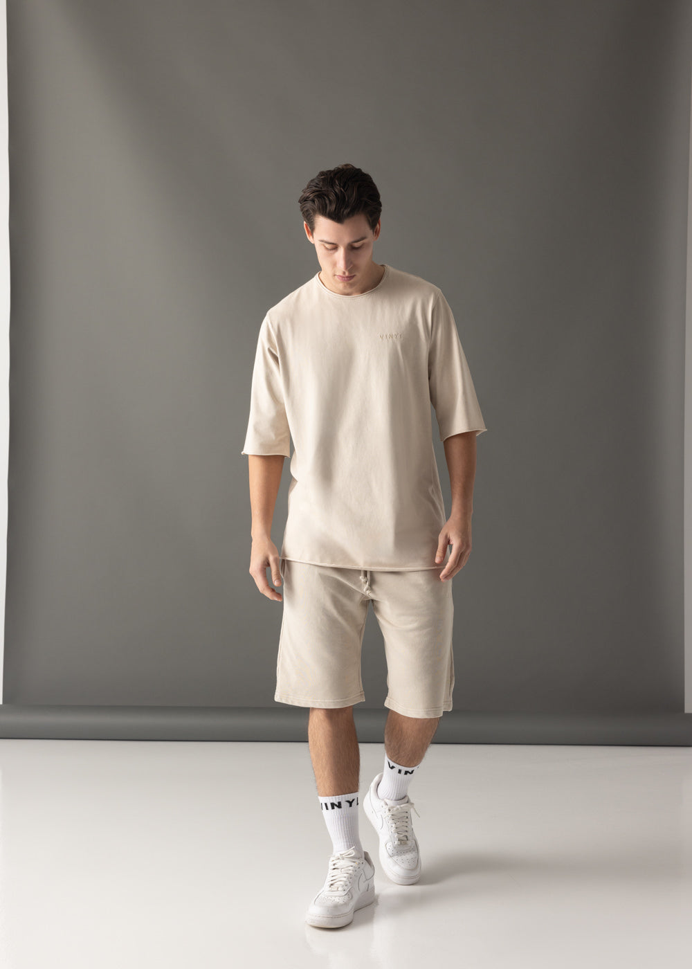 Vinyl βερμουδα με κεντημα μπεζ cotton regular fit - premium washed shorts