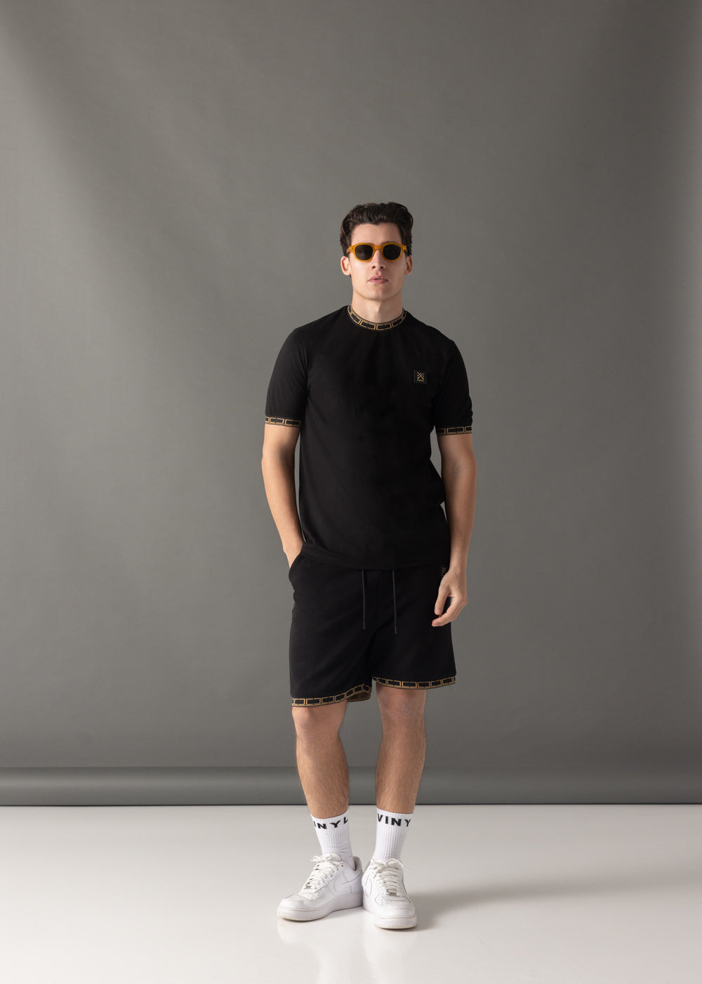 Vinyl βερμουδα με λαστιχο μαυρη cotton regular fit - linear ends shorts