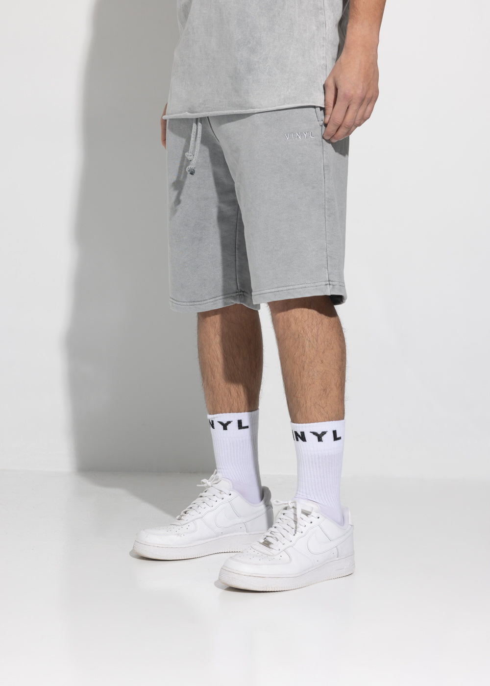 Vinyl βερμουδα με κεντημα γκρι cotton regular fit - premium washed shorts