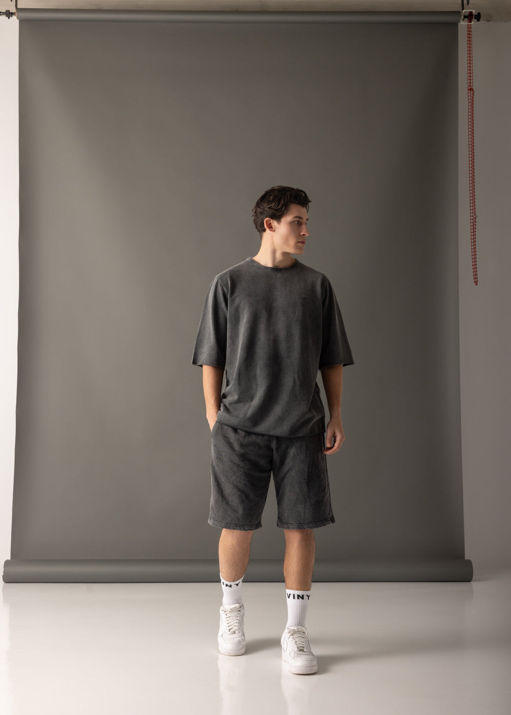 Vinyl βερμουδα με κεντημα μαυρη cotton regular fit - premium washed shorts