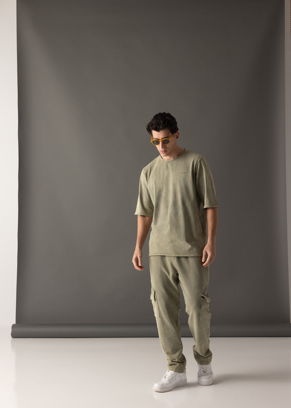 Vinyl μπλουζα με κέντημα χακι cotton oversized - premium washed tee