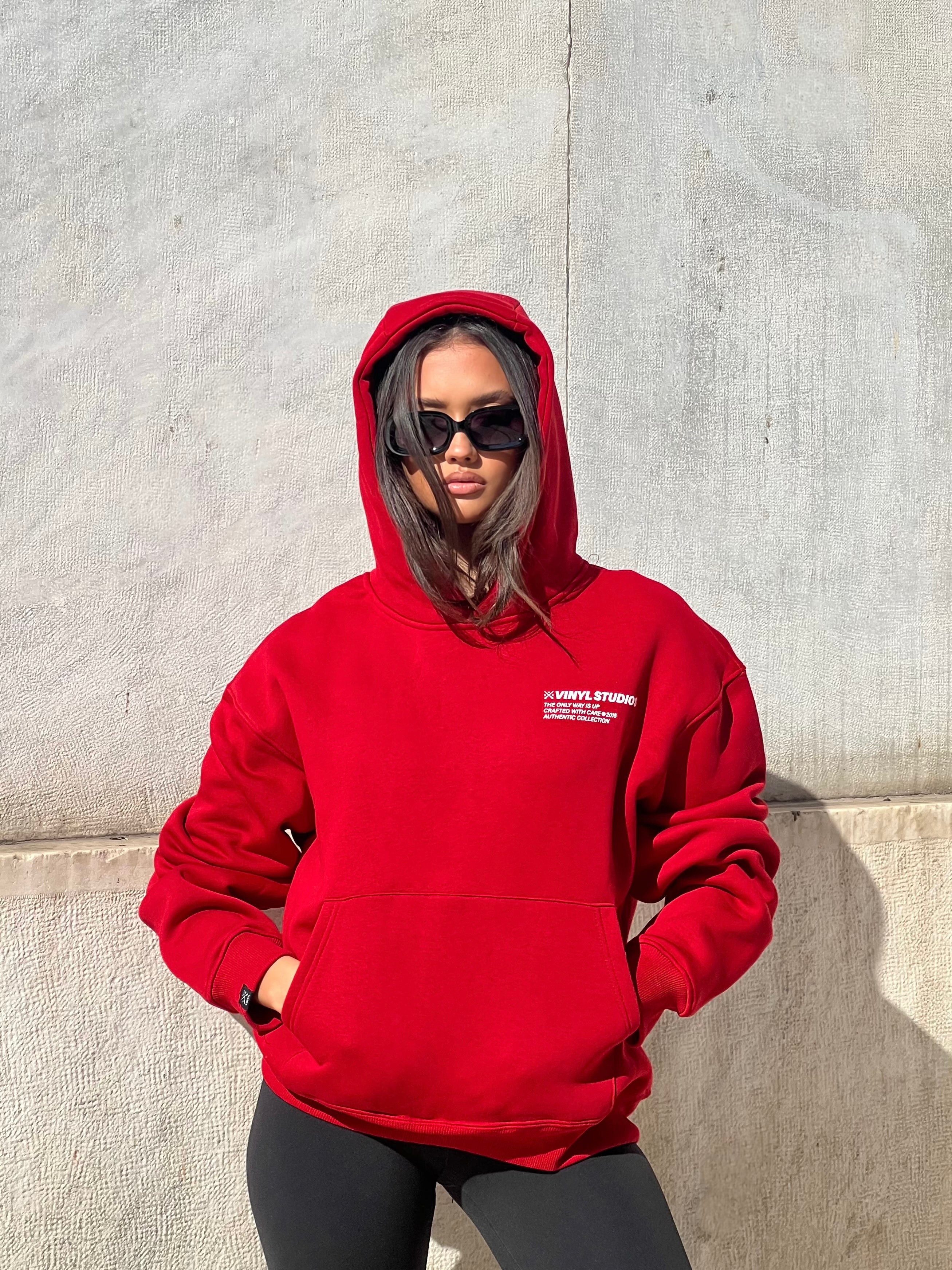 Vinyl φουτερ κοκκινο με τυπωμα cotton oversized - studios v legacy hoodie