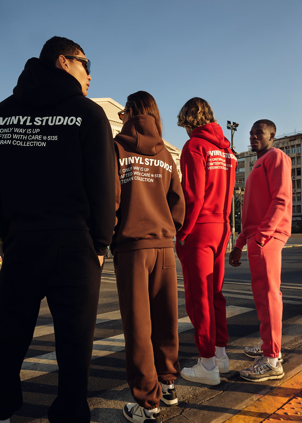 Vinyl φουτερ καφε με τυπωμα cotton oversized - studios v legacy hoodie