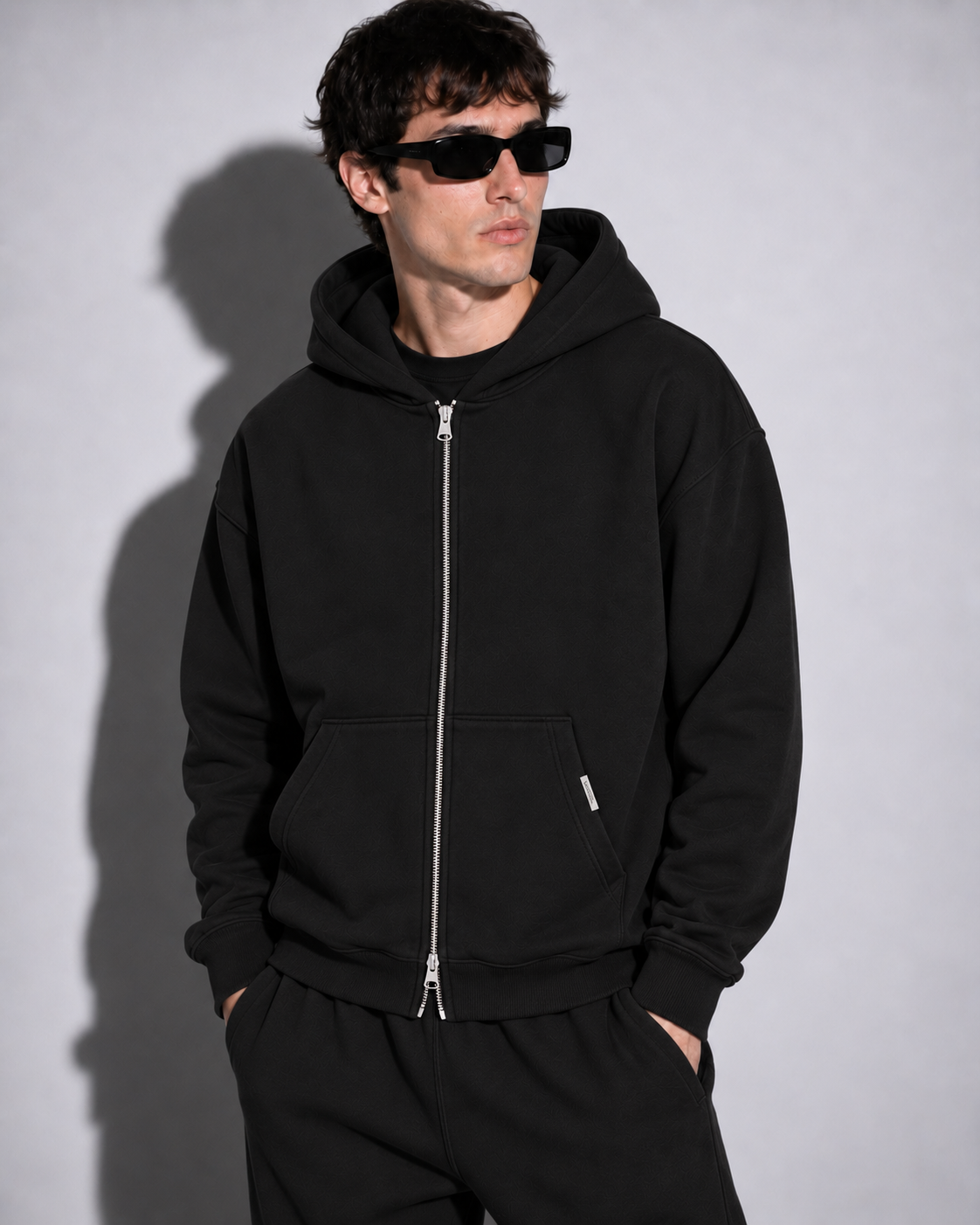 Urban zipped hoodie black