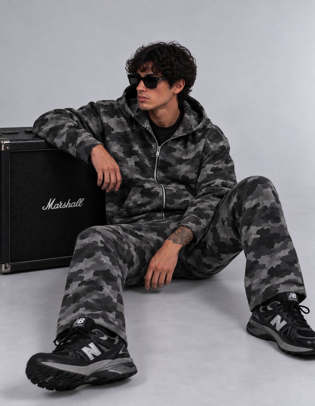 Army sweatpants grey