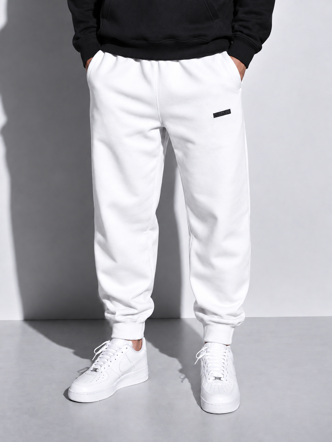 Basic sweatpants white
