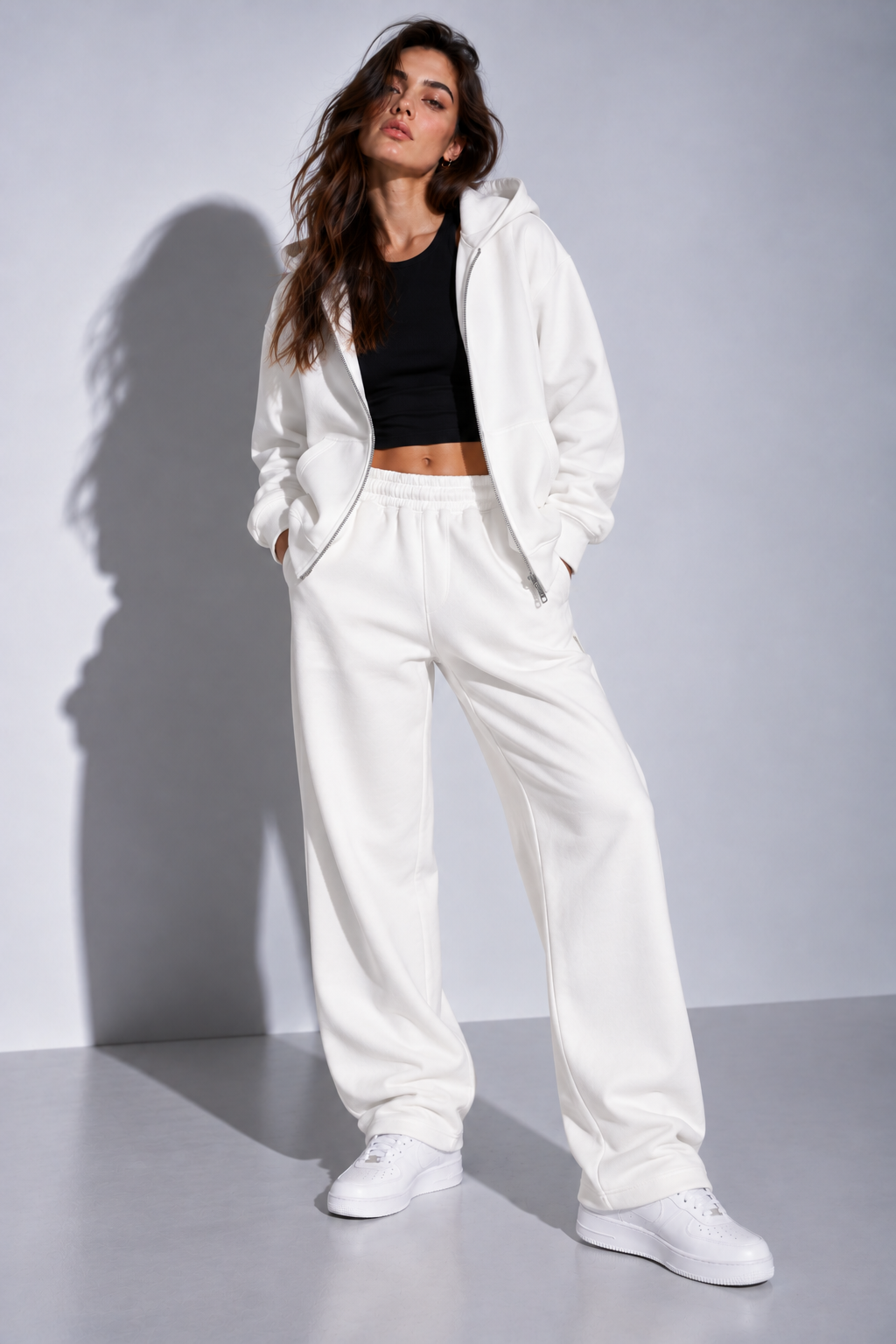 Urban sweatpants white woman