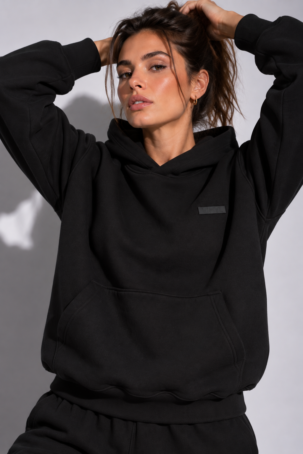 Modern basic hoodie black woman