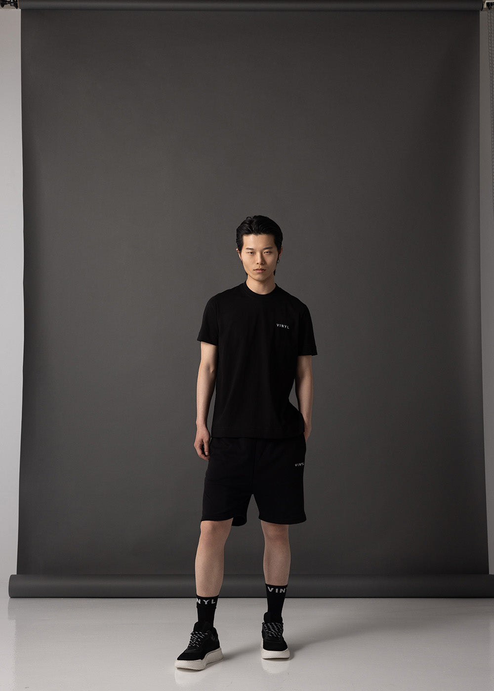 Vinyl μπλουζα με κέντημα μαυρη cotton regular fit - needlecraft logo tee