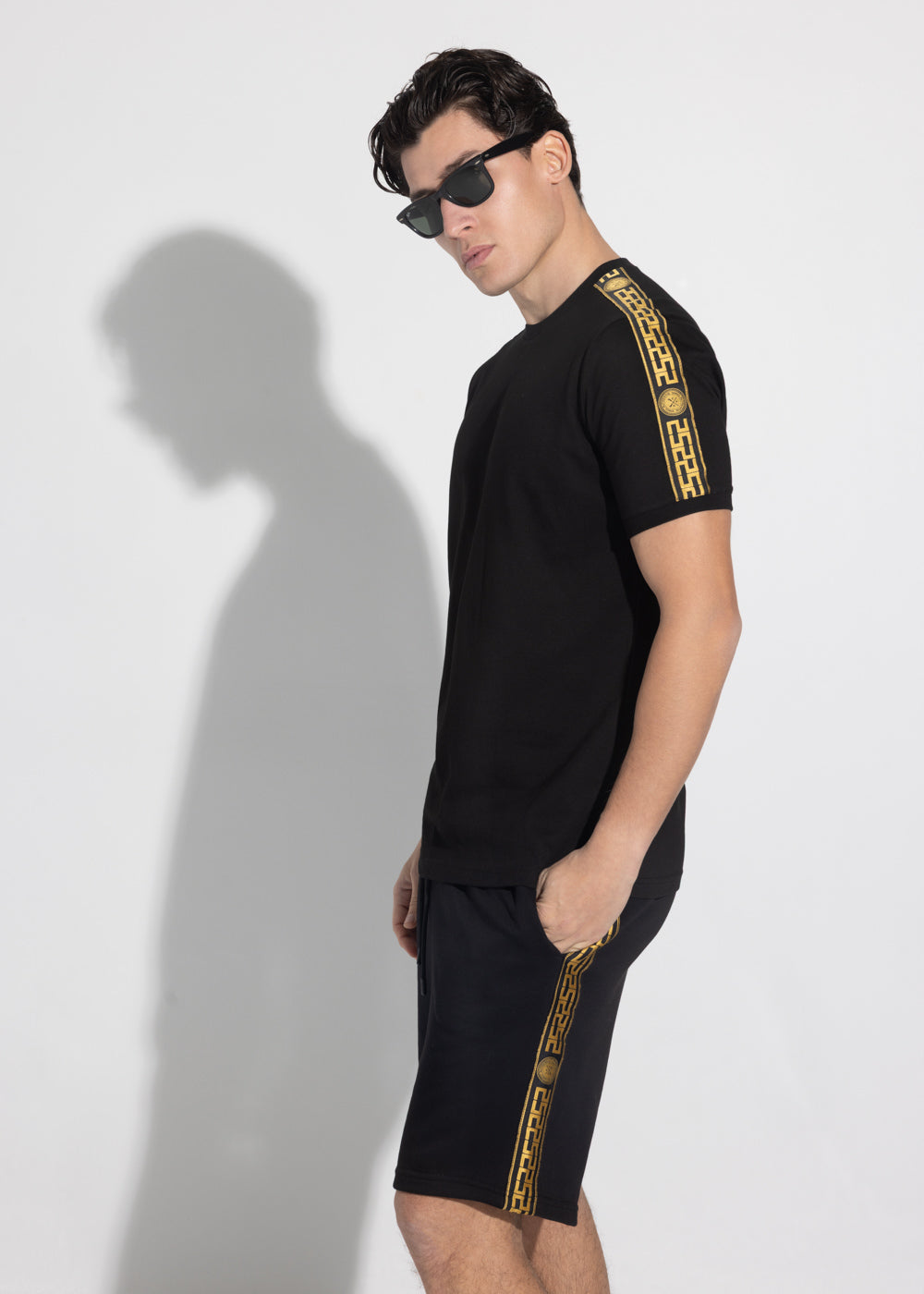 Vinyl μπλουζα με τρεσα μαυρη cotton regular fit - gold taped t-shirt