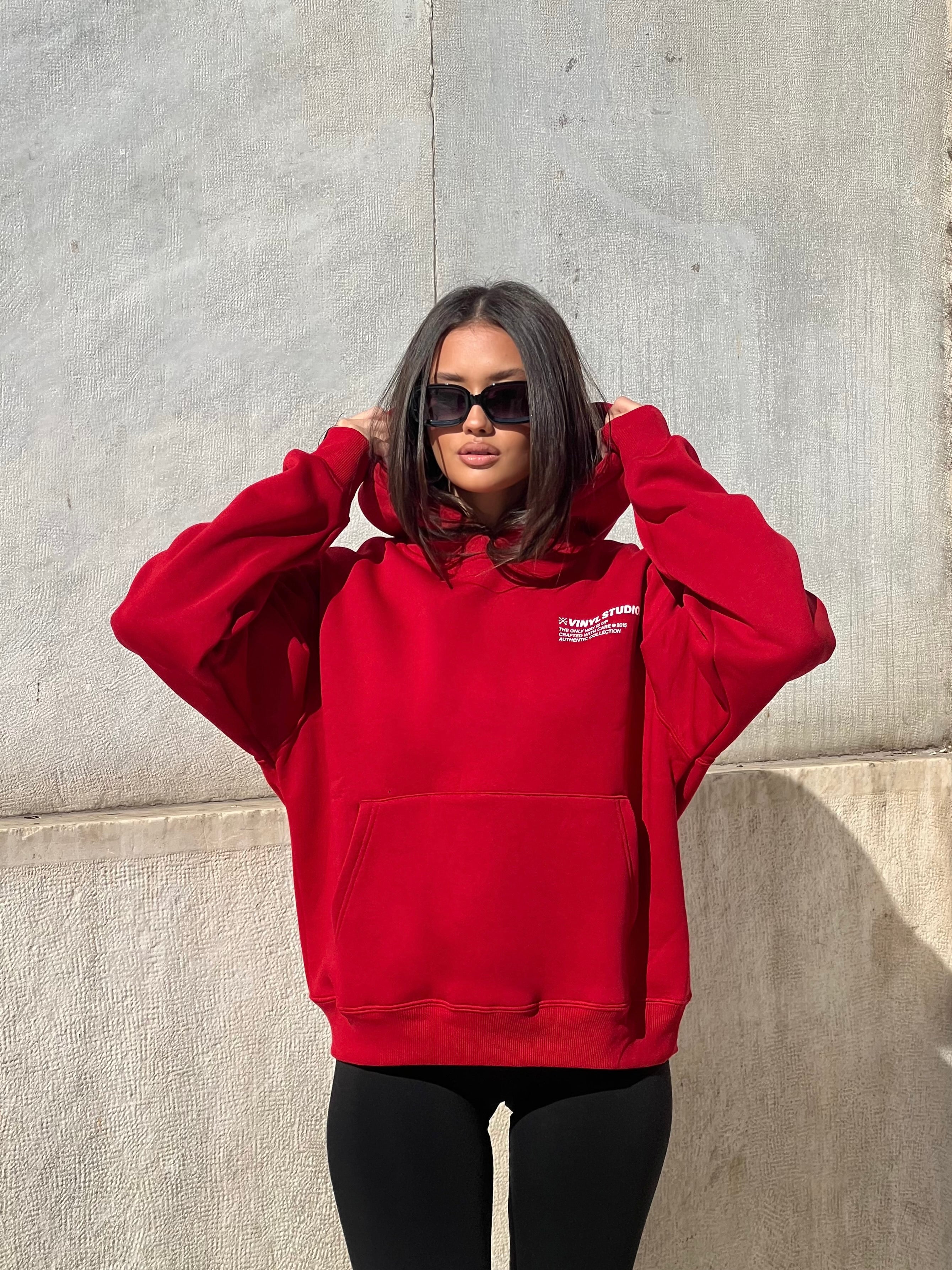 Vinyl φουτερ κοκκινο με τυπωμα cotton oversized - studios v legacy hoodie