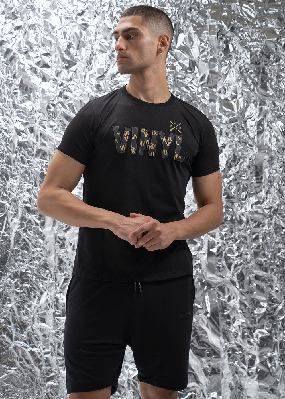 ΜΠΛΟΥΖΑ ΜΕ ΤΥΠΩΜΑ ΜΑΥΡΗ COTTON REGULAR FIT ΑΝΔΡΙΚΗ