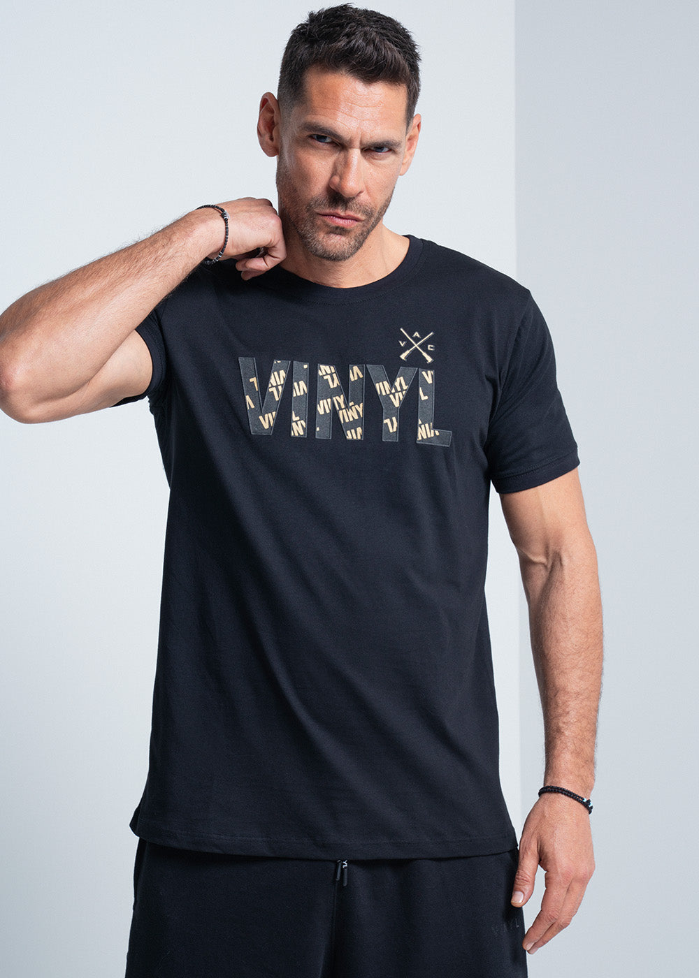 ΜΠΛΟΥΖΑ ΜΕ ΤΥΠΩΜΑ ΜΑΥΡΗ COTTON REGULAR FIT ΑΝΔΡΙΚΗ